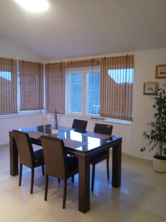 Adriatic Rose Apartment Турань Экстерьер фото